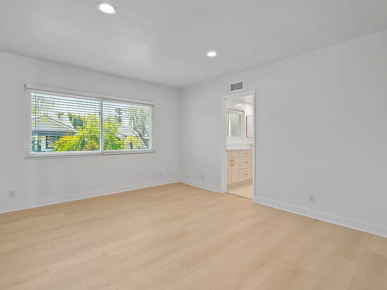4159 Regal Oak Dr — Photo 25