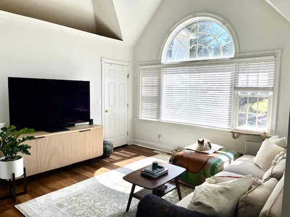 (undisclosed Address), Chappaqua, NY 10514