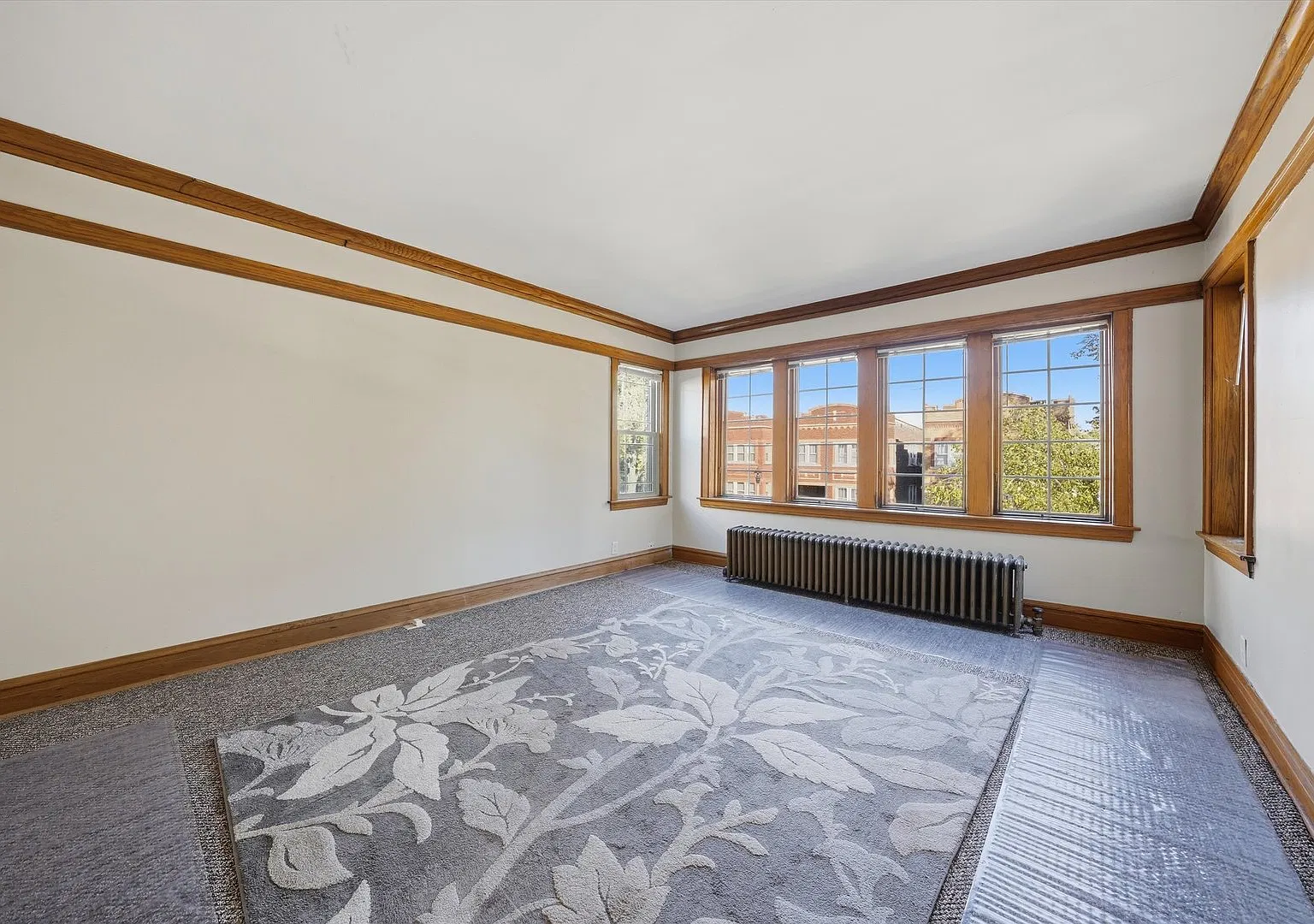 2 bed, 1018 sqft, $1,550 — Photo 4