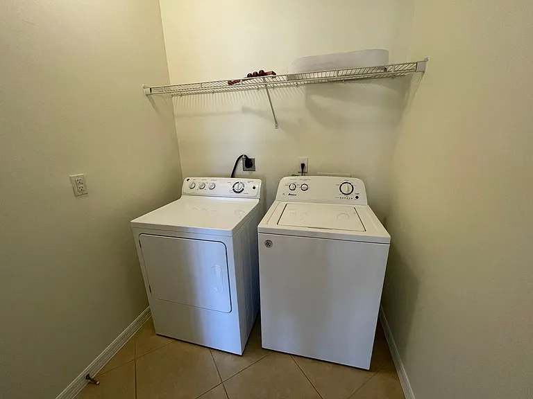 8560 Evernia Ct #204 — Photo 22