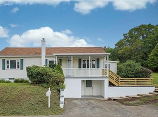 11 Cain Ln, Clinton, PA 15026