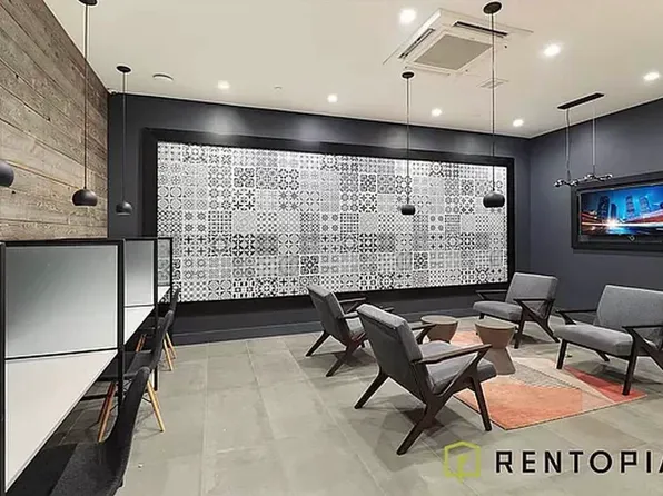 338 Evergreen Avenue image 10 of 25