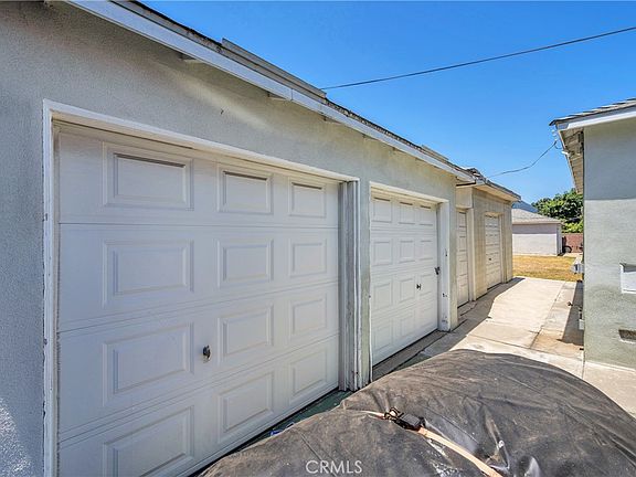 5th image of 15725 La Salle Ave