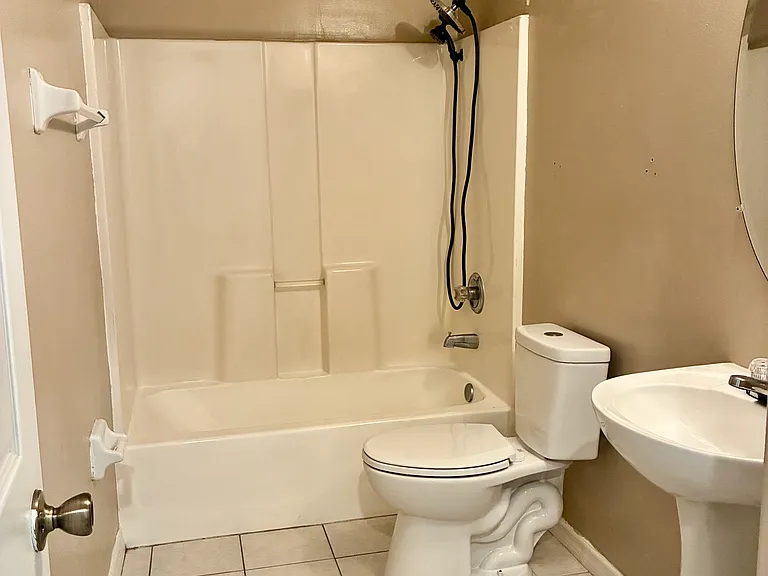 37137 Grassy Hill Ln — Photo 11