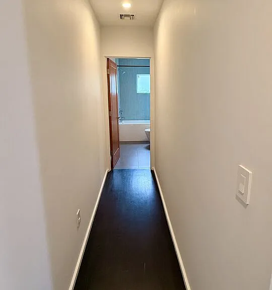 4248 Lexington Ave — Photo 20
