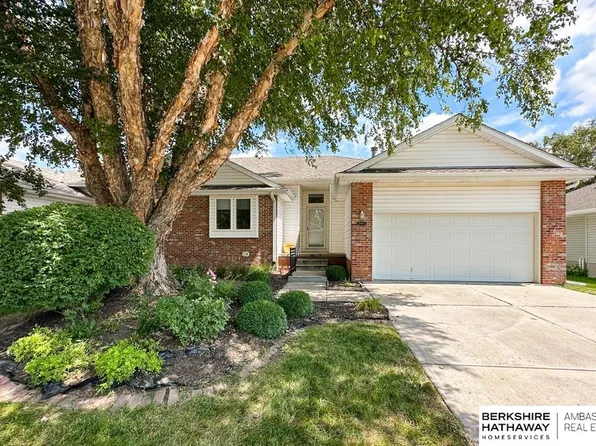 9983 S 171st St, Omaha, NE 68136