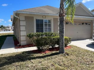 6840 Aramon Ct, Zephyrhills, FL 33545