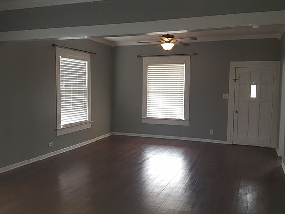2nd image of 639 Clarence St