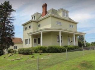 302 Short St, Belle Vernon, PA