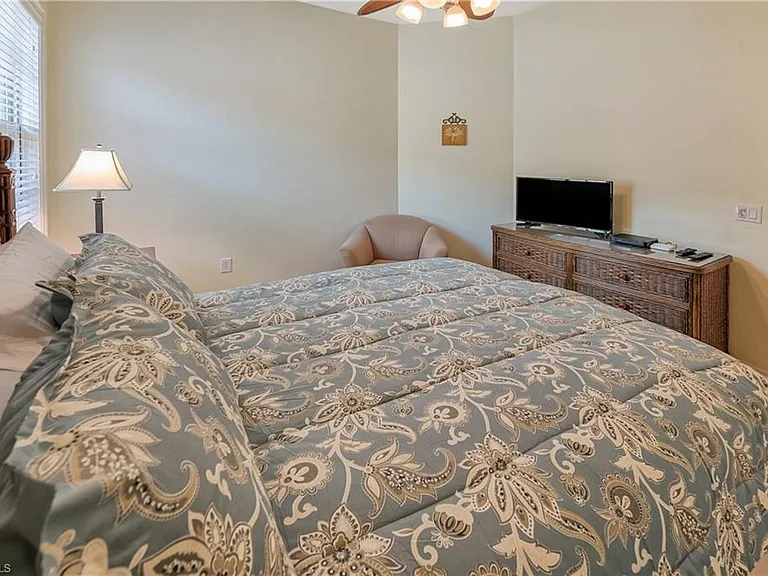 8600 Via Rapallo Dr #204 — Photo 19