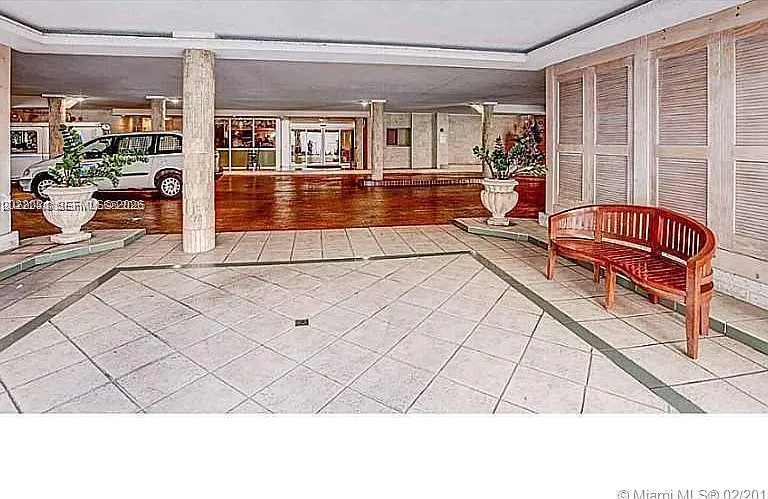 2655 Collins Ave #2302 — Photo 27
