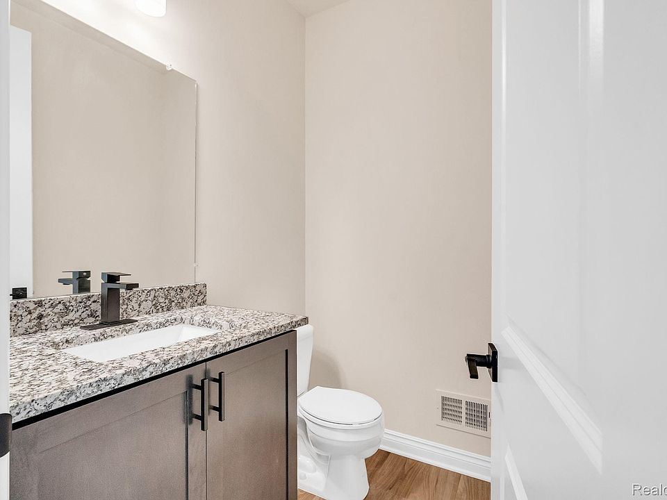 4139 Blossom Dr, photo 21