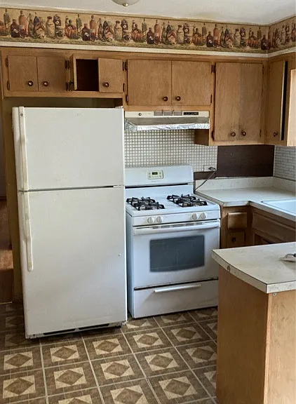 10126 S Pulaski Rd #2E — Photo 1