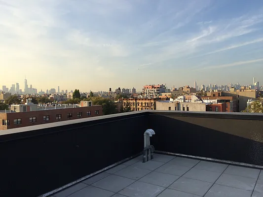 Rented by Cyberapts Management | media 31