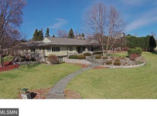 2165 Lower Saint Dennis Rd, Saint Paul, MN 55116