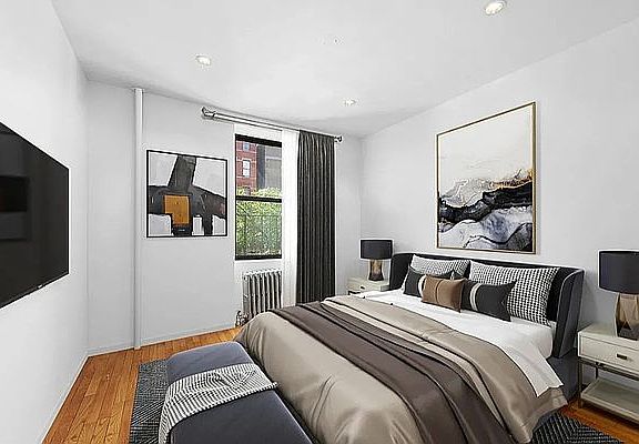 2nd image of 85 W 104th St #3C1