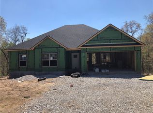 24 Fountainhall Dr, Bella Vista, AR 72715