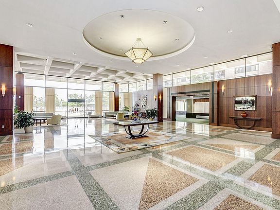 BUILDING LOBBY