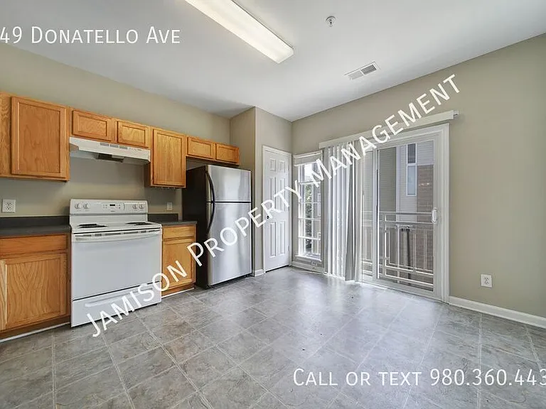 549 Donatello Ave — Photo 9