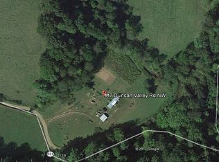 447 Duncan Valley Rd NW, Willis, VA 24380