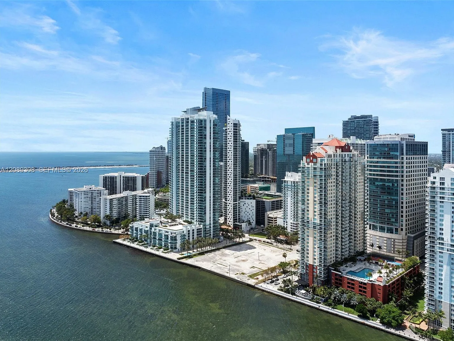 1155 Brickell Bay Dr — Photo 2