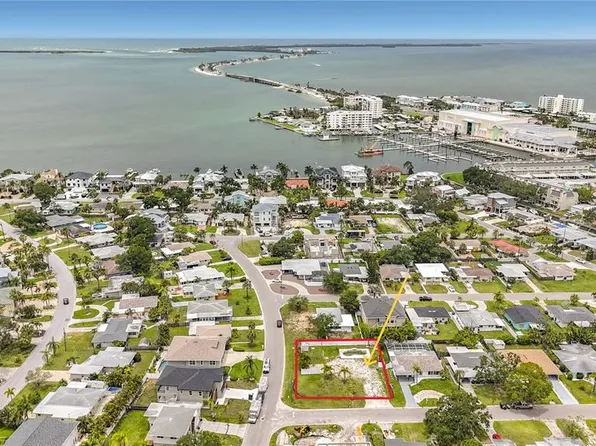 2464 Del Rio Way Lot 1560, Dunedin, FL 34698