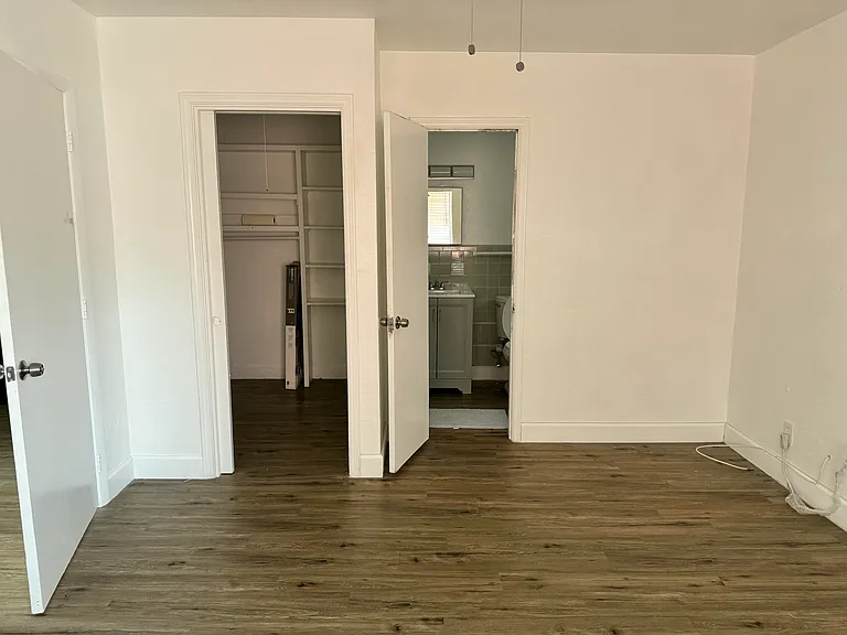 1734 Fletcher St #3 — Photo 11