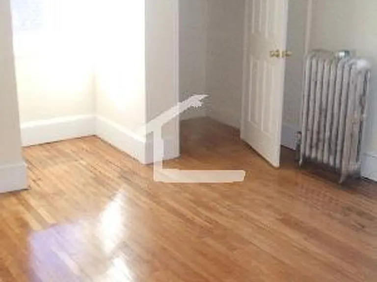 311 Saint Paul St #4 — Photo 4