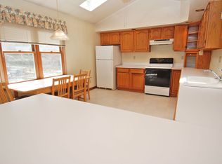 107 Buell St #1, North Haven, CT 06473