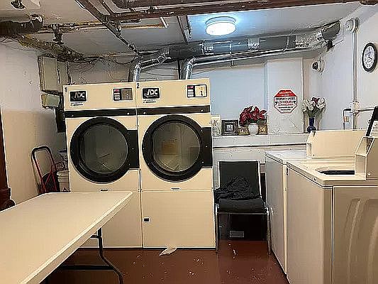 2nd image of 270 W 25th St #3E
