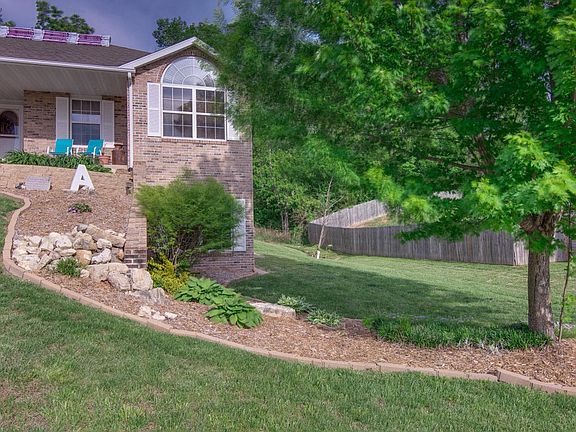2nd image of 1807 Greenwich Way