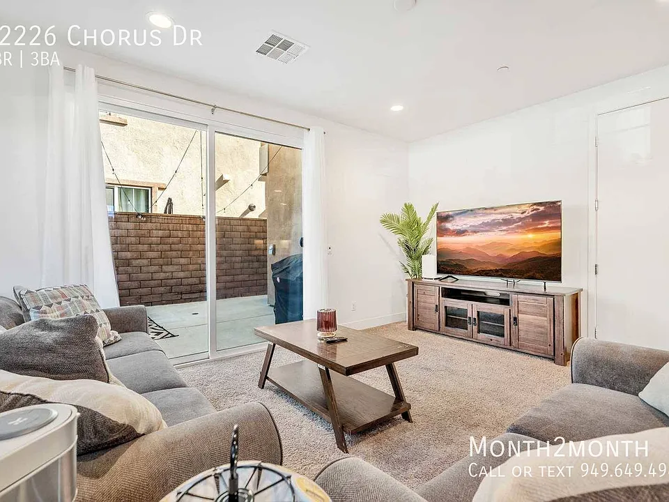 12226 Chorus Dr