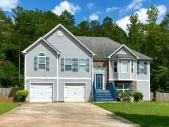 404 Woodcreek, Griffin, GA 30224