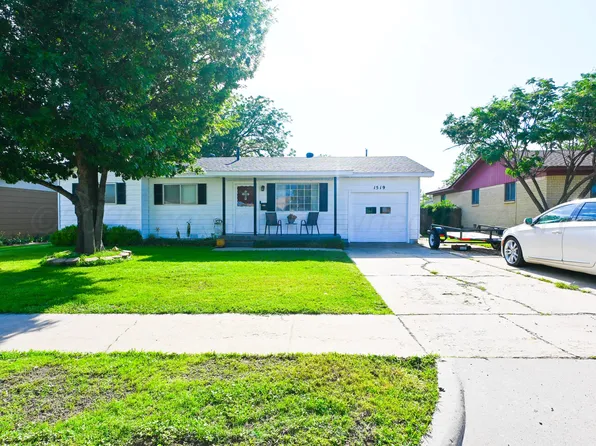 1519 N Faulkner St, Pampa, TX 79065