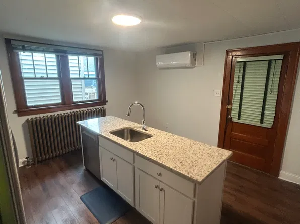 96 Broad St #2, Waterford, NY 12188