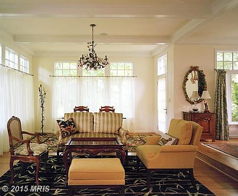2nd image of 7606 Winterberry Pl