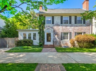 5407 Wilson Ln, Bethesda, MD 20814