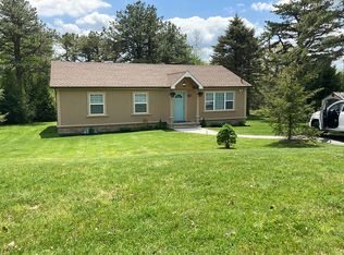 392 Skyline Dr, Blakeslee, PA