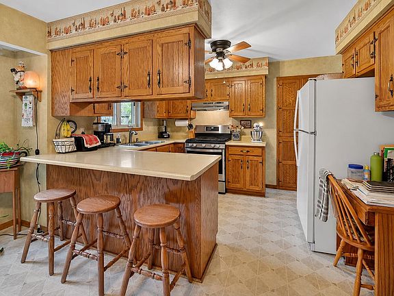 4th image of 508 Woodvale Dr