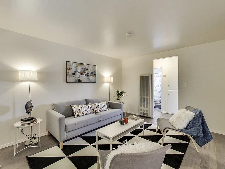 Magnolia Terrace — Photo 6