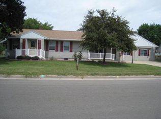 219 E Sharpsteen St, Sebewaing, MI 48759