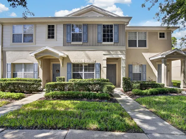 15768 Fishhawk Falls Dr, Lithia, FL 33547