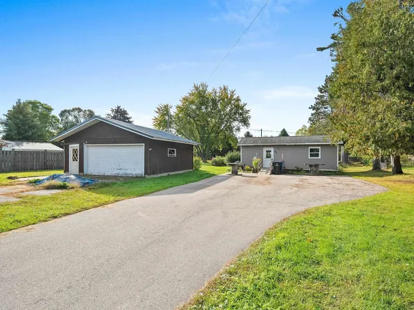 745 Oconto Ave, Peshtigo, WI 54157