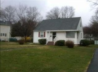 4 Edgar Ave, Green Brook, NJ 08812