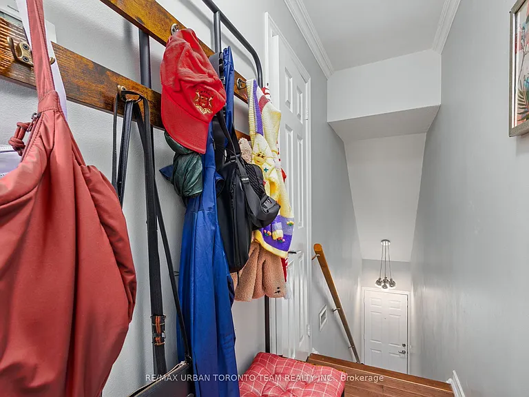 85 Lillian St #21 — Photo 3