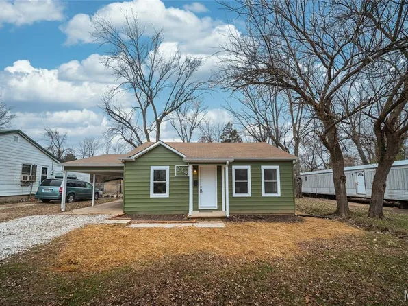 249 Division St, Sullivan, MO 63080