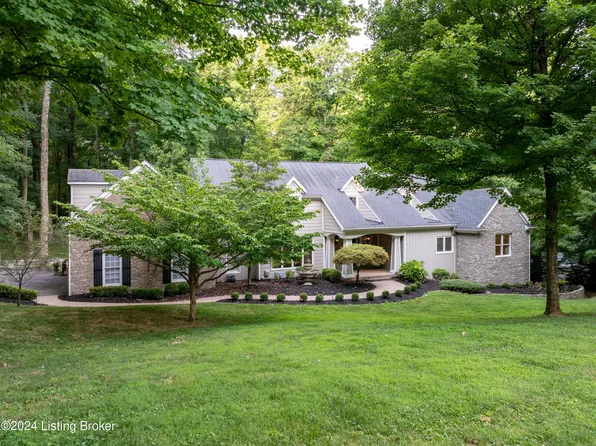 7618 Woodridge Dr, Pewee Valley, KY 40056