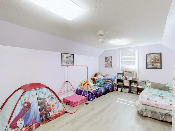 1432 State Route 339 E, Sedalia, KY 42079