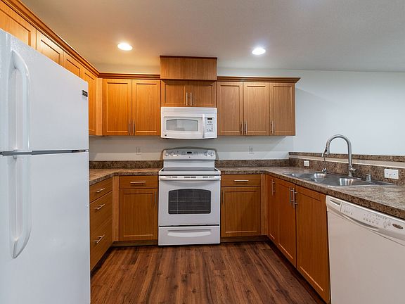 4th image of 7209 NE 136th Ct