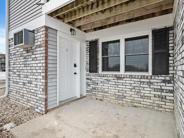 509 S Perry Pkwy #1 — Photo 30
